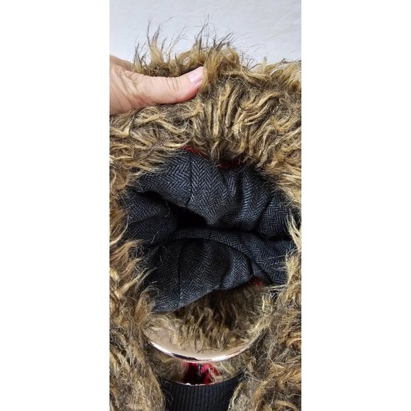 CJ Black Premium Womens Medium Red Zip Up Faux Fur Hood Heavy Winter Coat Jacket - Picture 13 of 14